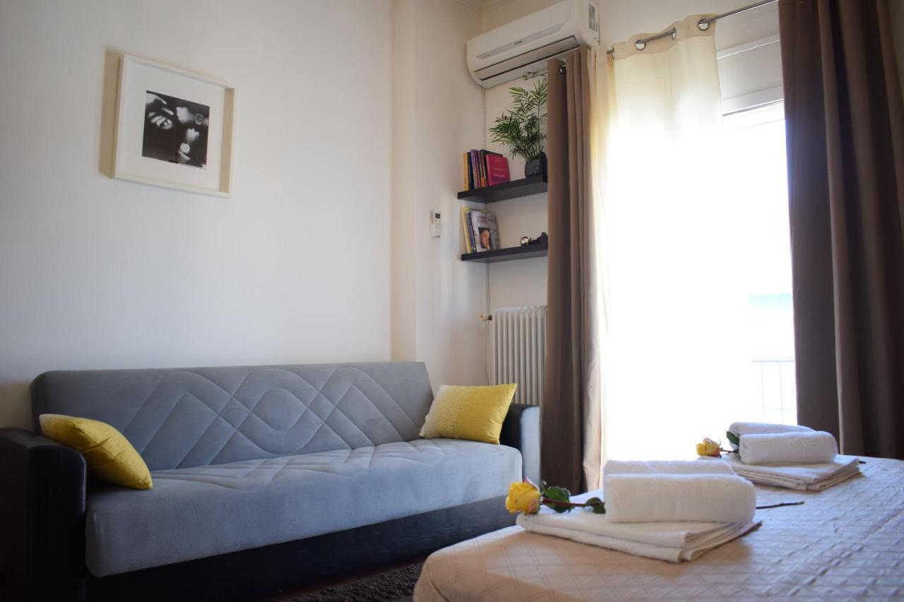 Great Expectations Apartment Athena Bagian luar foto