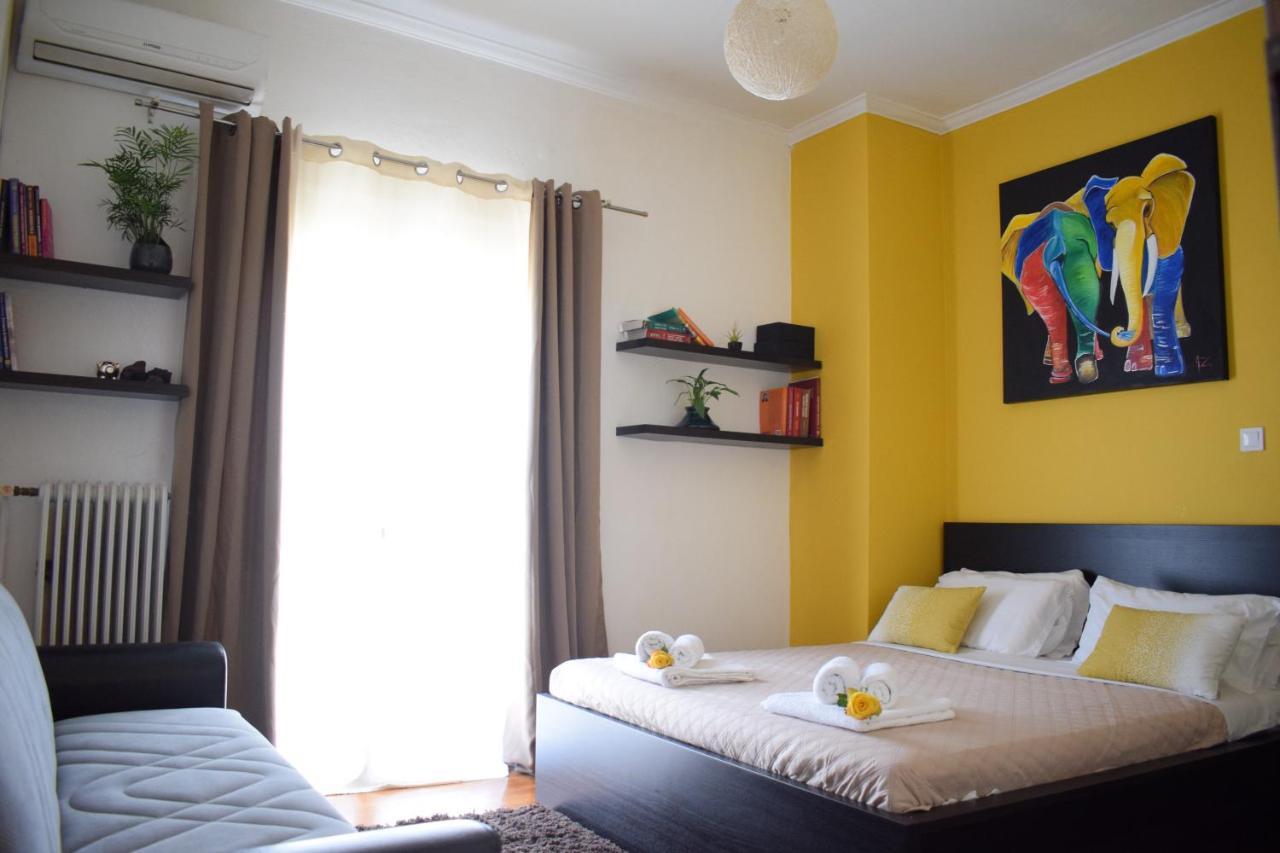 Great Expectations Apartment Athena Bagian luar foto